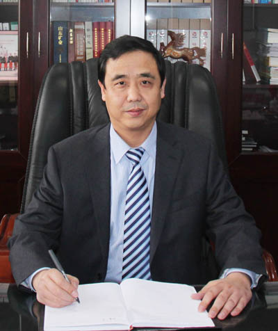 山东明兴矿业集团有限公司董事长、党委书记、总经理白元付。 山东明兴矿业集团有限公司董事长、党委书记、总经理白元付。